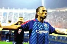 YIHAO-关于德罗巴回归赛场，战术调整首场状态亮眼，SKT观众沸腾！的信息