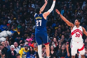 壹号-穆雷迎来三赛季高光表现，美国队球迷沸腾！的简单介绍