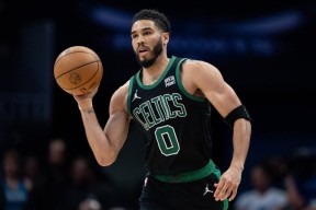 YIHAO-塔图姆在掘金比赛中精彩发挥，挺进下一轮引发热议！的简单介绍